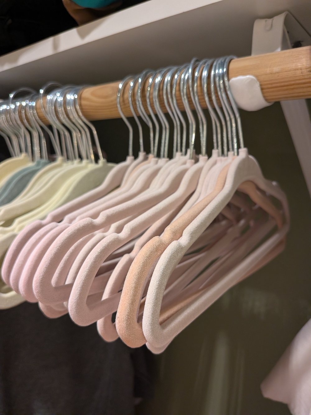 Plush Velvet Non-Slip Closet Hangers - Pastel Multi (Set)